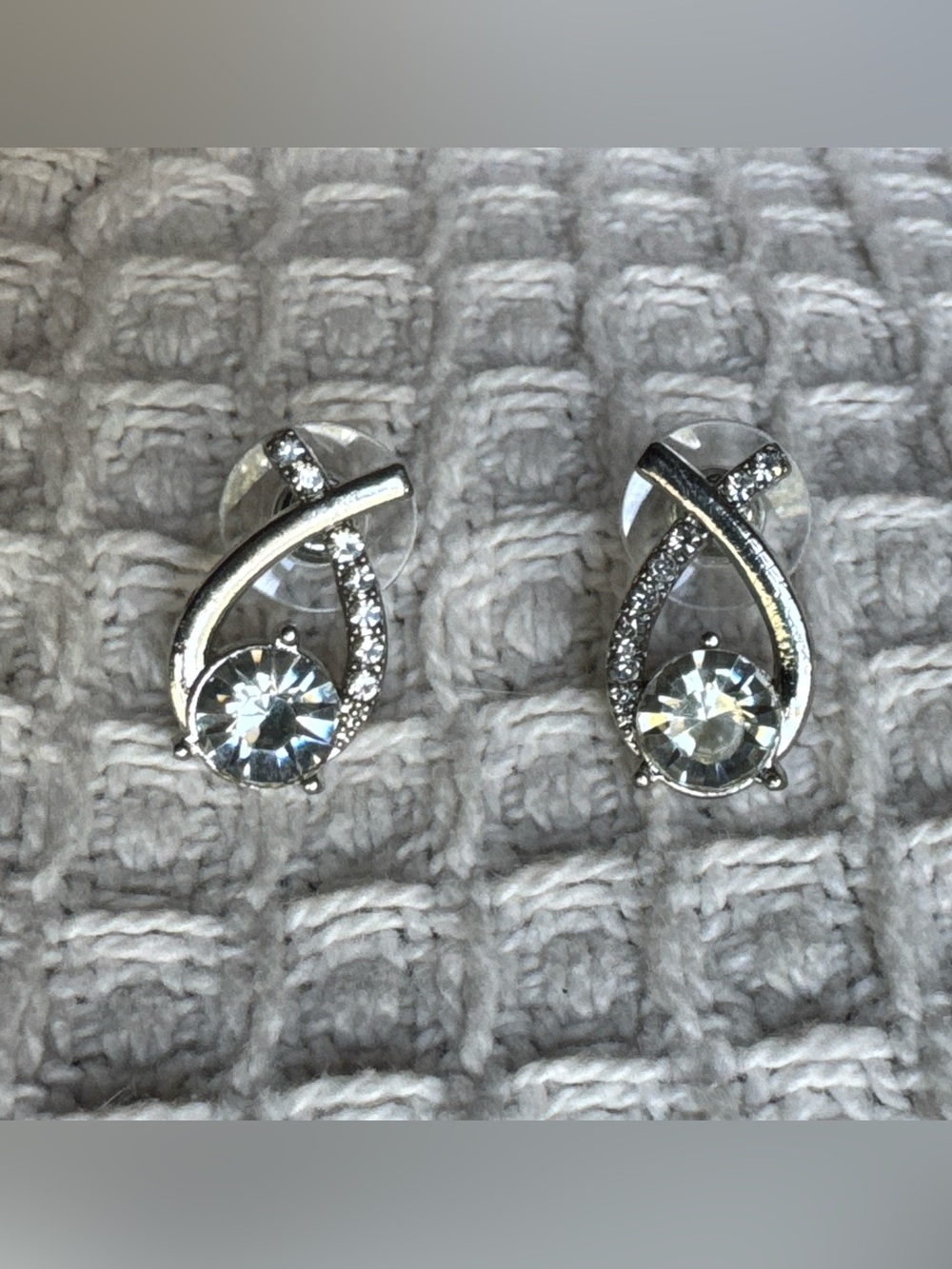 ❤️ Silver Rhinestone Teardrop Stud Earrings Womens Prom Jewelry Wedding